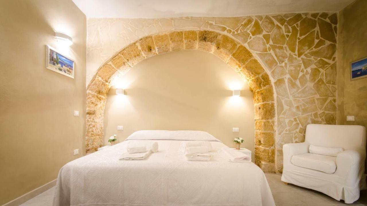 Casa "Il Castello" Apartman Szirakúza Kültér fotó